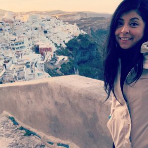 Meet your Posher, Ana